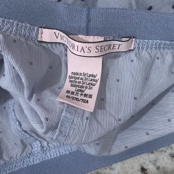 Victoria Secret Ruffle Polkadot Shorts, Medium - Picture 2 of 2